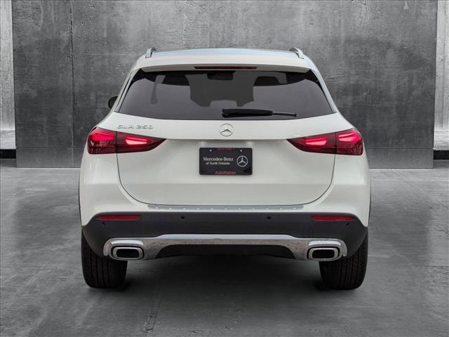 new 2025 Mercedes-Benz GLA 250 car, priced at $44,345