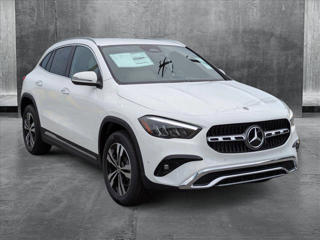 new 2025 Mercedes-Benz GLA 250 car, priced at $44,345