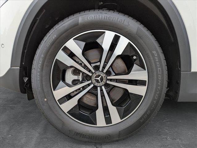 new 2025 Mercedes-Benz GLA 250 car, priced at $44,345