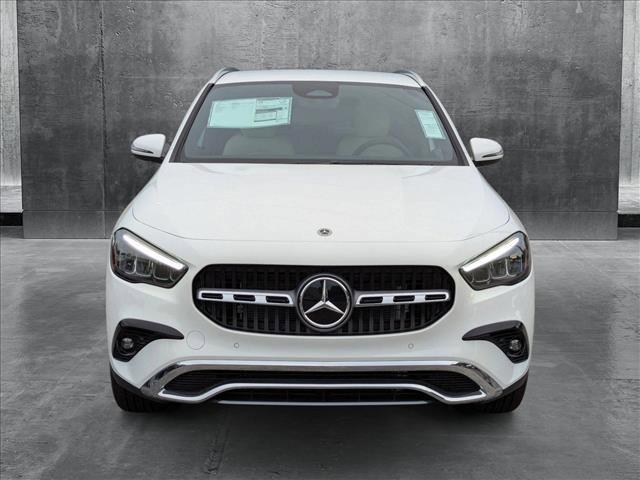 new 2025 Mercedes-Benz GLA 250 car, priced at $44,345