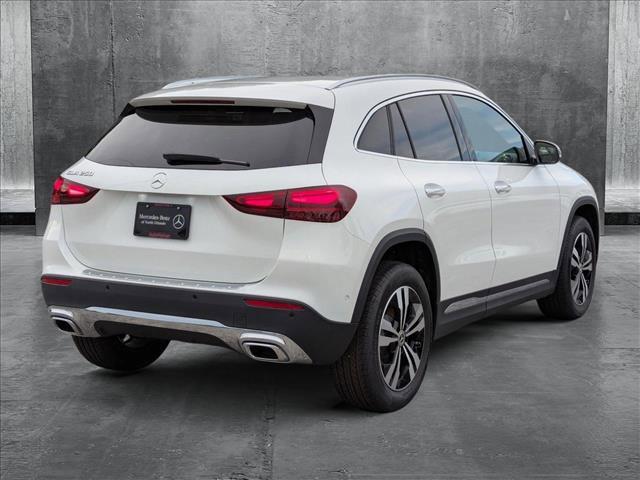new 2025 Mercedes-Benz GLA 250 car, priced at $44,345