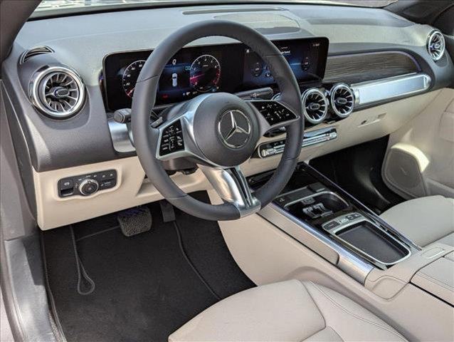 new 2025 Mercedes-Benz GLB 250 car, priced at $50,020