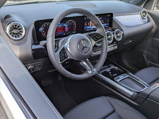 new 2025 Mercedes-Benz GLA 250 car, priced at $46,595