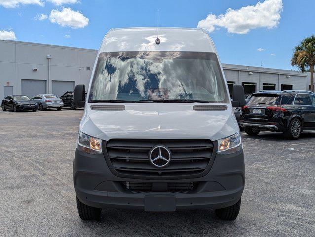 new 2025 Mercedes-Benz Sprinter 2500 car, priced at $70,119