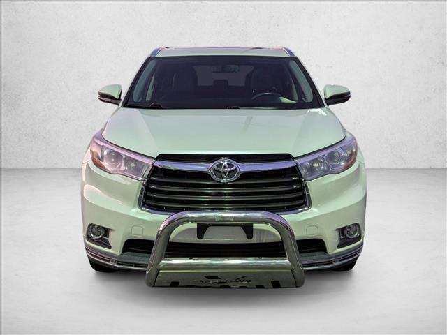 used 2016 Toyota Highlander car, priced at $16,917