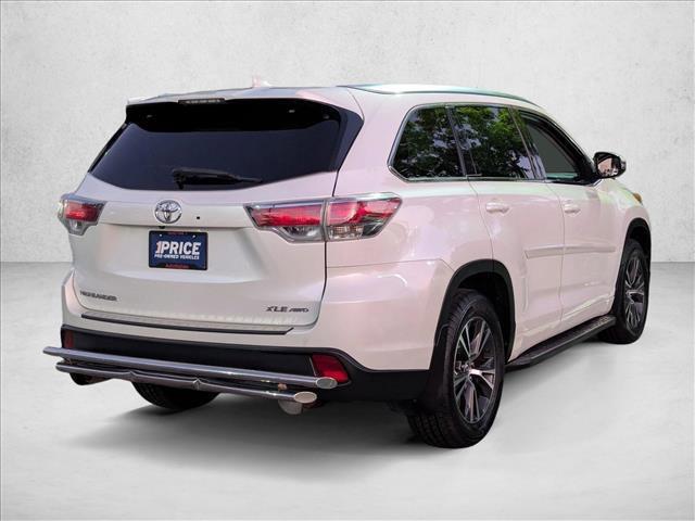 used 2016 Toyota Highlander car, priced at $16,917