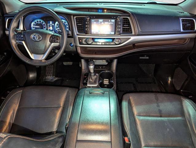 used 2016 Toyota Highlander car, priced at $16,917