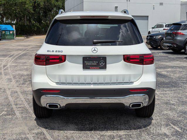 new 2025 Mercedes-Benz GLB 250 car, priced at $48,645