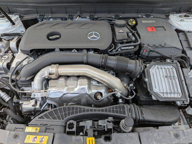 new 2025 Mercedes-Benz GLB 250 car, priced at $48,645