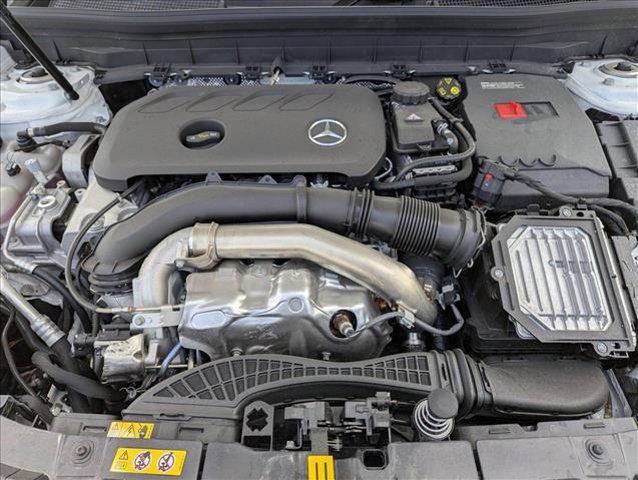 new 2025 Mercedes-Benz GLB 250 car, priced at $48,645