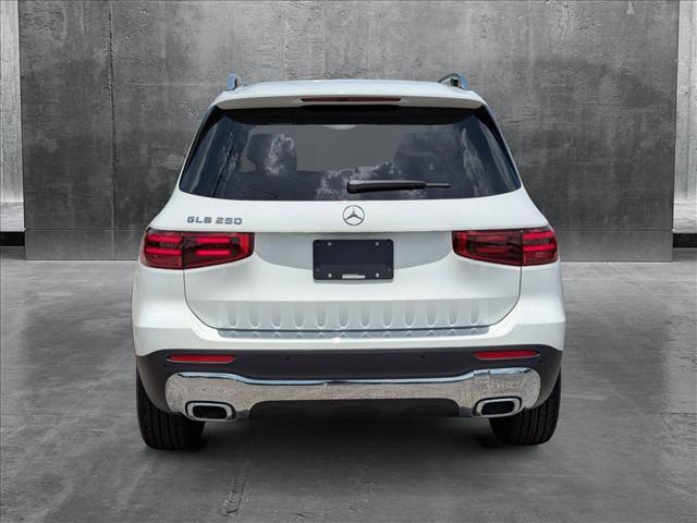 new 2025 Mercedes-Benz GLB 250 car, priced at $48,645