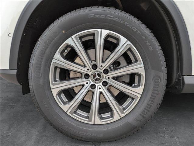 new 2025 Mercedes-Benz GLC 300 car, priced at $50,435