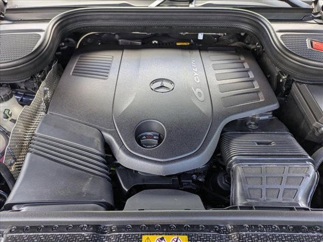 new 2025 Mercedes-Benz GLS 450 car, priced at $97,845