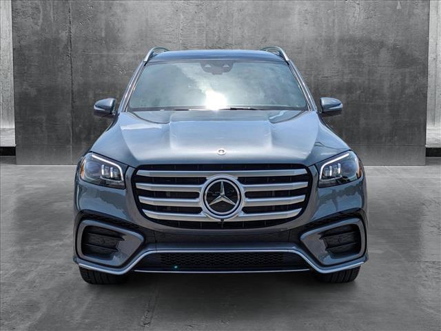 new 2025 Mercedes-Benz GLS 450 car, priced at $95,895