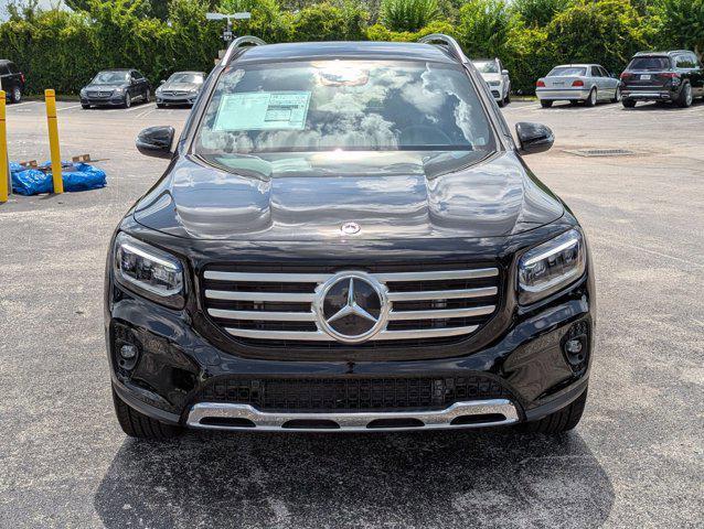 new 2025 Mercedes-Benz GLB 250 car, priced at $47,145