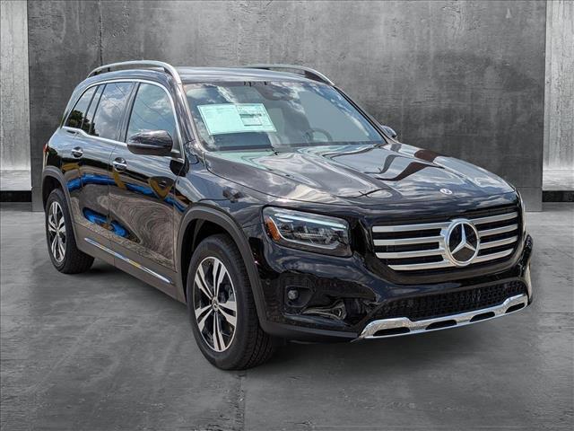 new 2025 Mercedes-Benz GLB 250 car, priced at $47,145