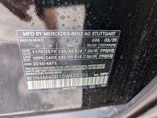 new 2025 Mercedes-Benz GLB 250 car, priced at $47,145