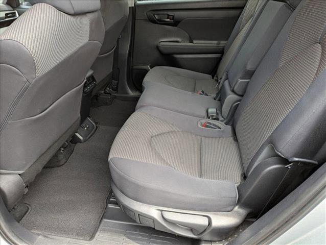 used 2020 Toyota Highlander car, priced at $23,999