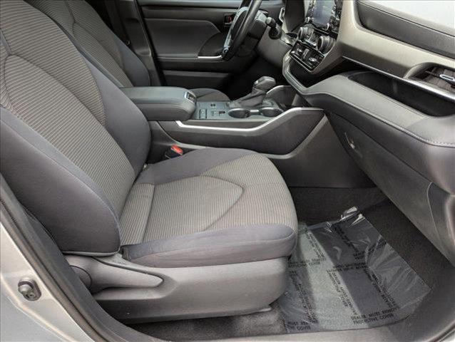 used 2020 Toyota Highlander car, priced at $23,999