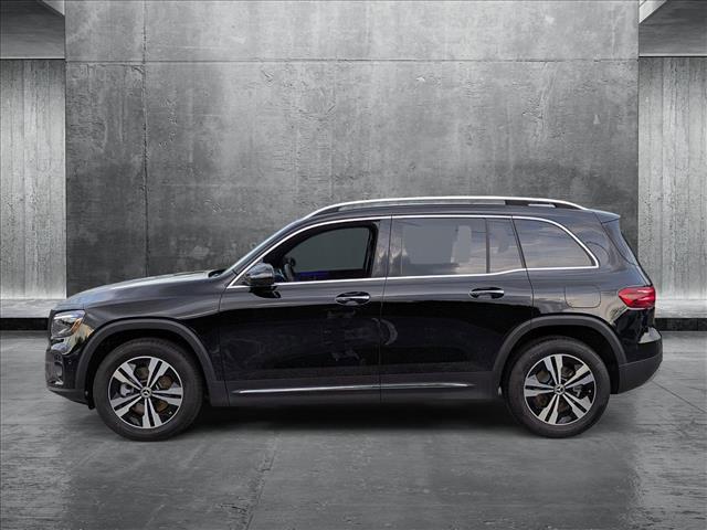 new 2025 Mercedes-Benz GLB 250 car, priced at $47,145