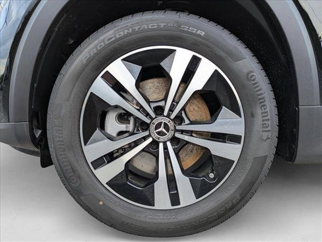 new 2025 Mercedes-Benz GLB 250 car, priced at $47,145