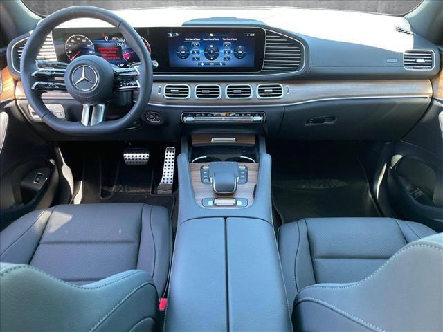 new 2025 Mercedes-Benz GLS 450 car, priced at $95,365
