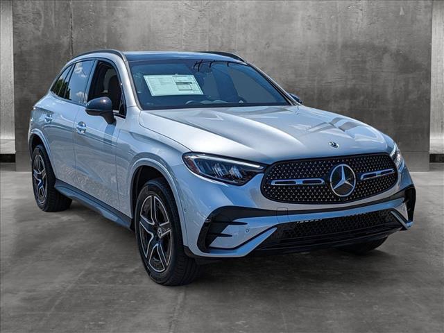 new 2024 Mercedes-Benz GLC 300 car, priced at $59,285