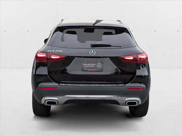 new 2025 Mercedes-Benz GLA 250 car, priced at $42,250