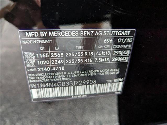 new 2025 Mercedes-Benz GLA 250 car, priced at $42,250