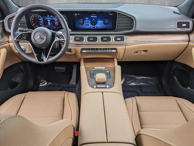 new 2025 Mercedes-Benz GLE 580 car, priced at $98,940