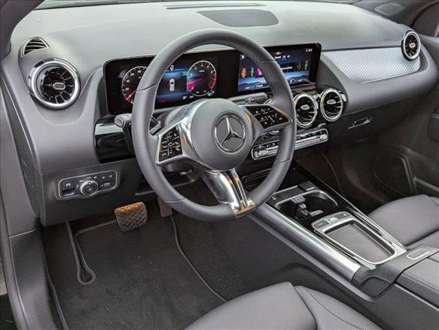 new 2025 Mercedes-Benz GLA 250 car, priced at $42,250
