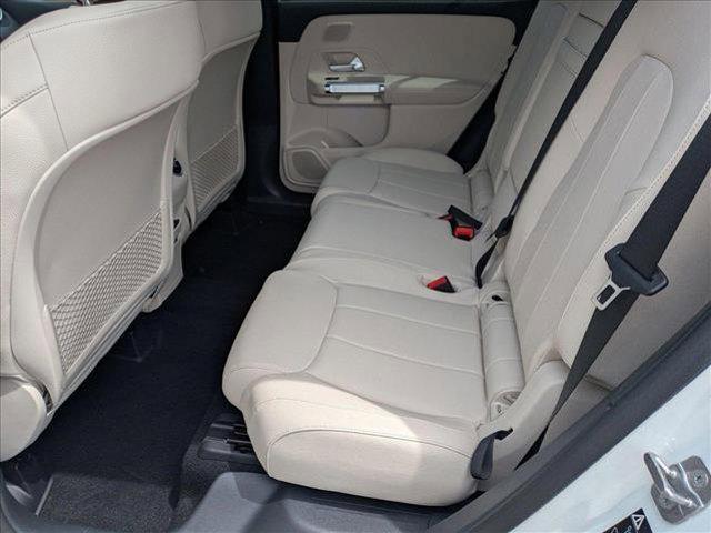 new 2025 Mercedes-Benz GLB 250 car, priced at $48,645