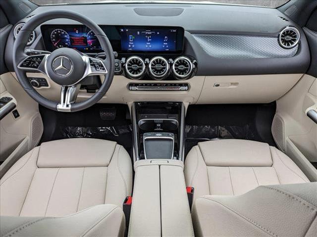 used 2025 Mercedes-Benz GLA 250 car, priced at $43,917