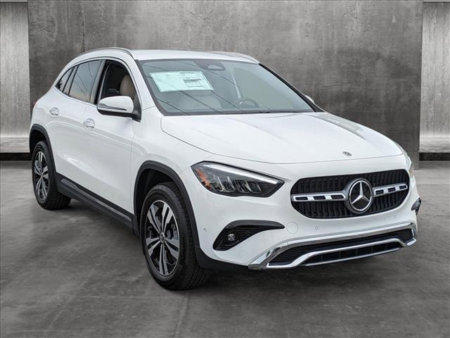 new 2025 Mercedes-Benz GLA 250 car, priced at $44,185