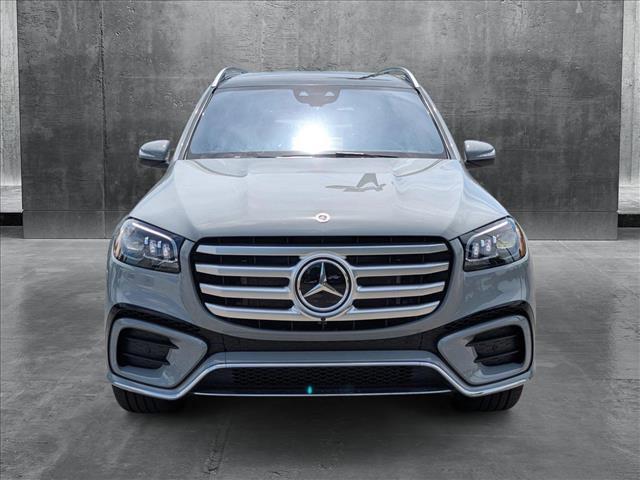 new 2025 Mercedes-Benz GLS 580 car, priced at $124,660