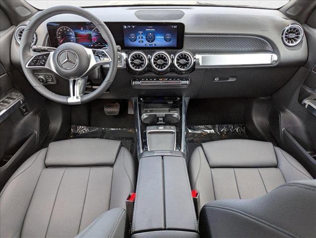new 2025 Mercedes-Benz GLB 250 car, priced at $47,145