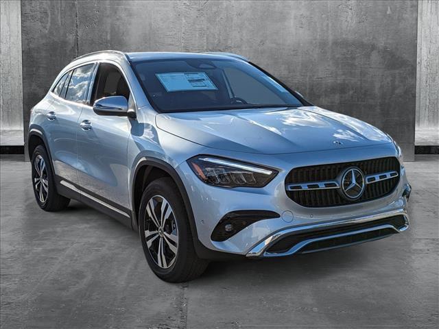 new 2025 Mercedes-Benz GLA 250 car, priced at $45,095