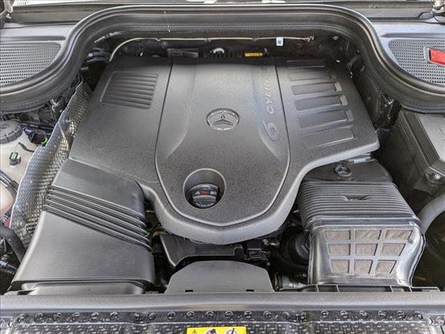 new 2025 Mercedes-Benz GLS 450 car, priced at $101,775