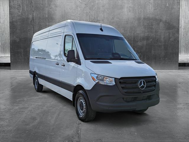 new 2025 Mercedes-Benz Sprinter 2500 car, priced at $68,198