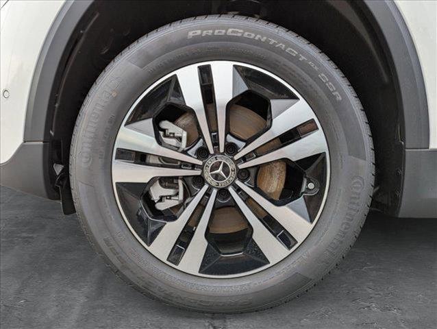 new 2025 Mercedes-Benz GLA 250 car, priced at $44,345