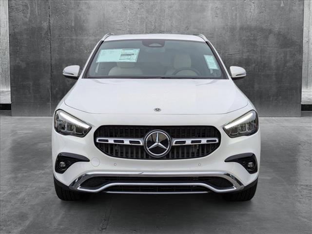 new 2025 Mercedes-Benz GLA 250 car, priced at $44,345
