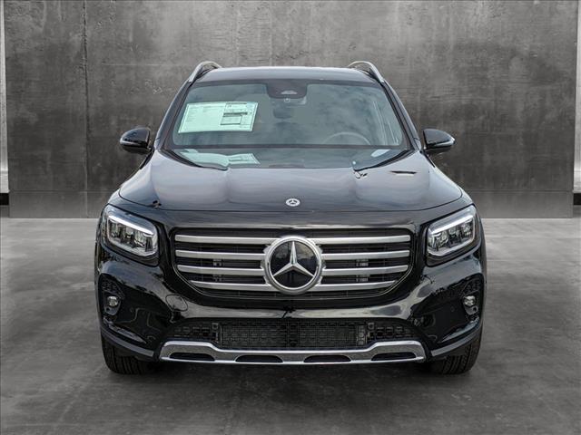 new 2024 Mercedes-Benz GLB 250 car, priced at $45,800