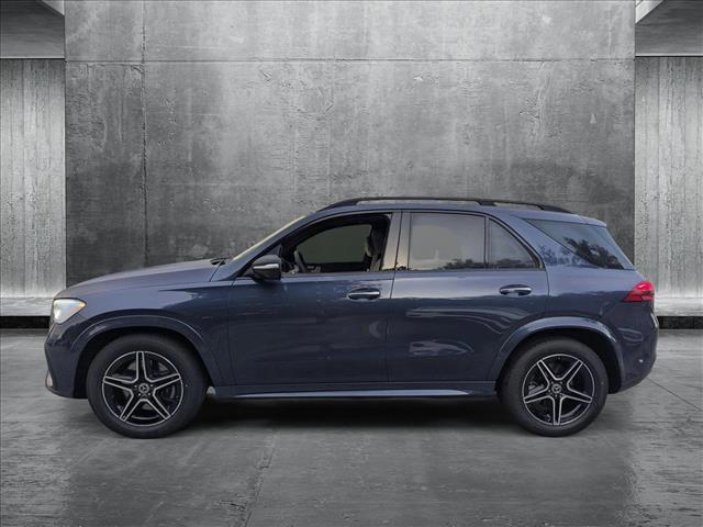 new 2025 Mercedes-Benz GLE 450 car, priced at $89,705