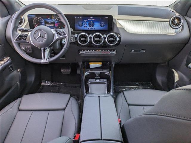 new 2025 Mercedes-Benz GLA 250 car, priced at $42,250