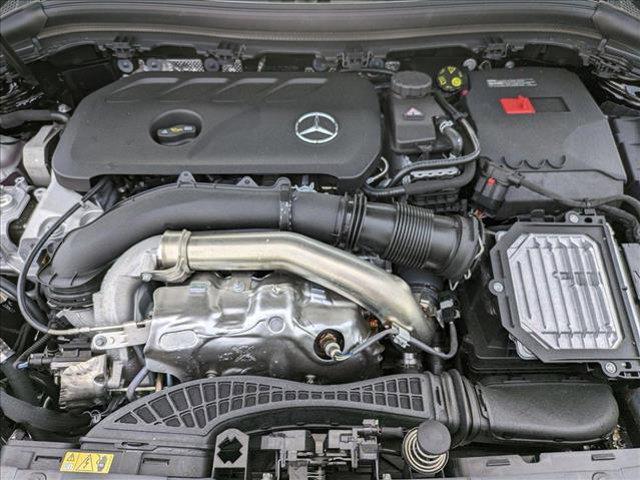 new 2025 Mercedes-Benz GLA 250 car, priced at $42,250