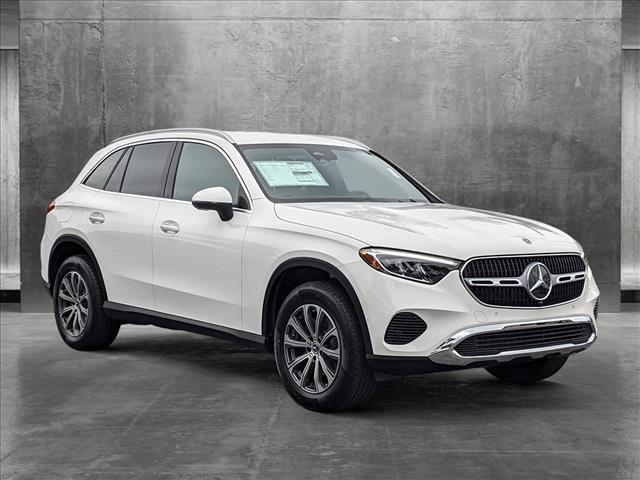 new 2024 Mercedes-Benz GLC 300 car, priced at $50,985