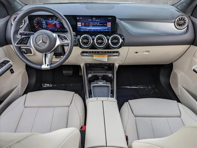 used 2025 Mercedes-Benz GLA 250 car, priced at $41,999
