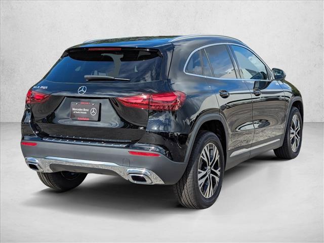 new 2026 Mercedes-Benz GLA 250 car, priced at $44,165