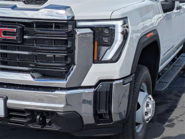 new 2025 GMC Sierra 3500 car, priced at $57,013