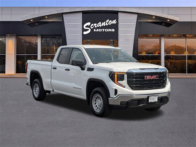 new 2024 GMC Sierra 1500 car, priced at $48,995